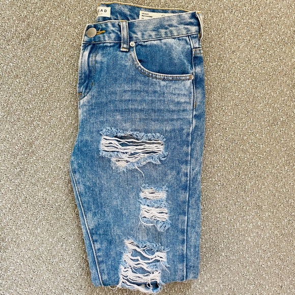 PacSun Bullhead Skinny Boyfriend Jean - Picture 2 of 4